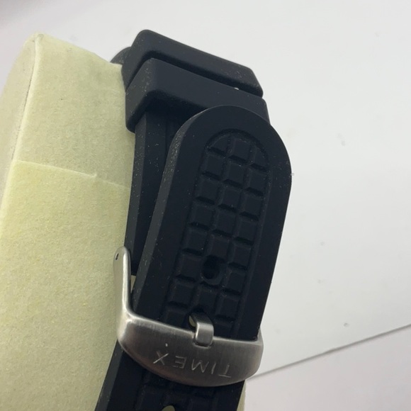 Mint Timex Submariner Diver Style with Day Window Black Silicone Band - Picture 5 of 5